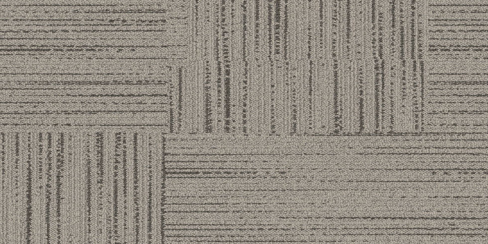 Trained Eye_6ATE24_Risque_40009